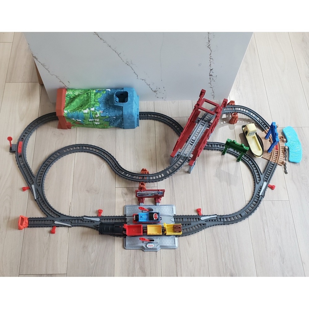 Thomasβ and Friends TrackMaster Train Set Unisex OS Multicolor Sodor Railway